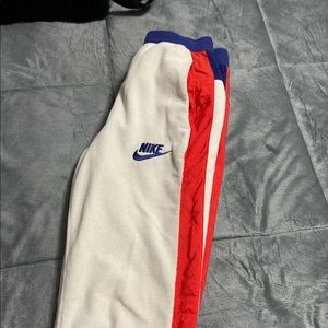 Nike joggers